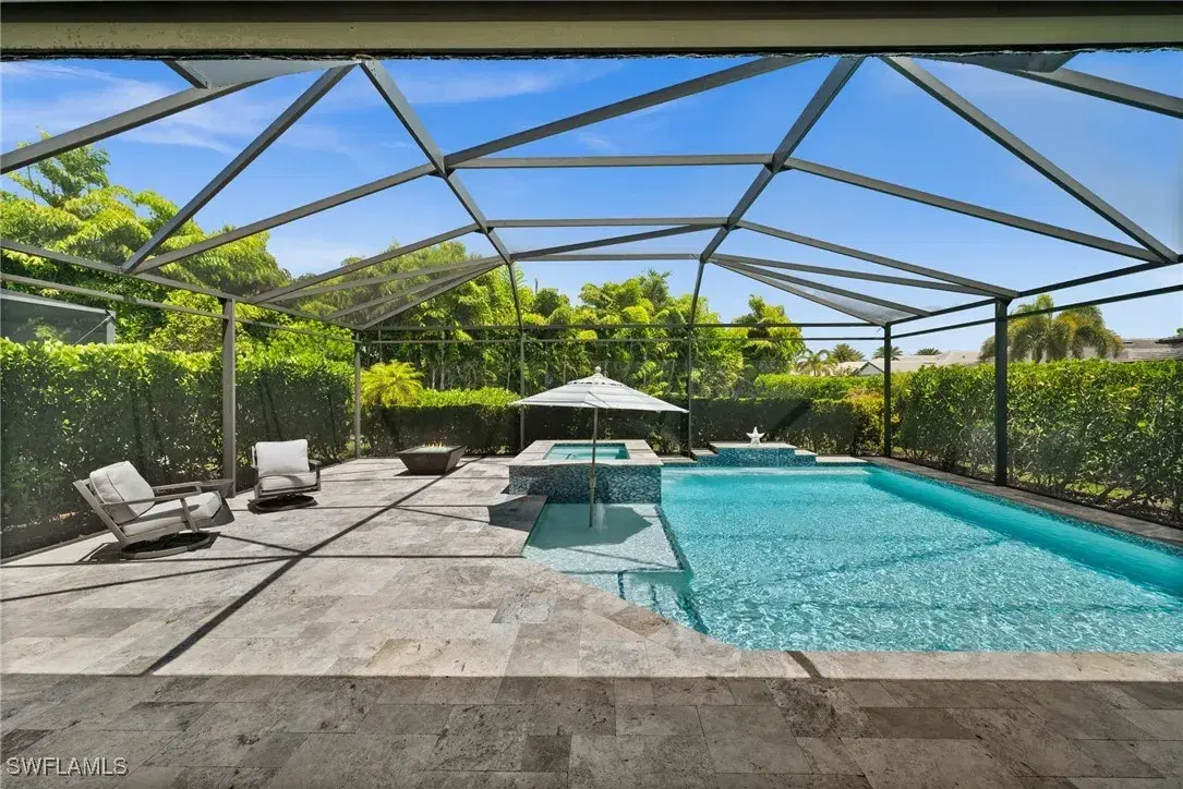 Picture of 10030 Florence Cir, Naples, FL 34119
