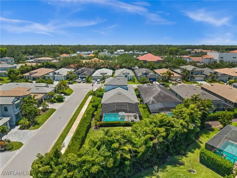 Picture of 10030 Florence Cir, Naples FL 34119