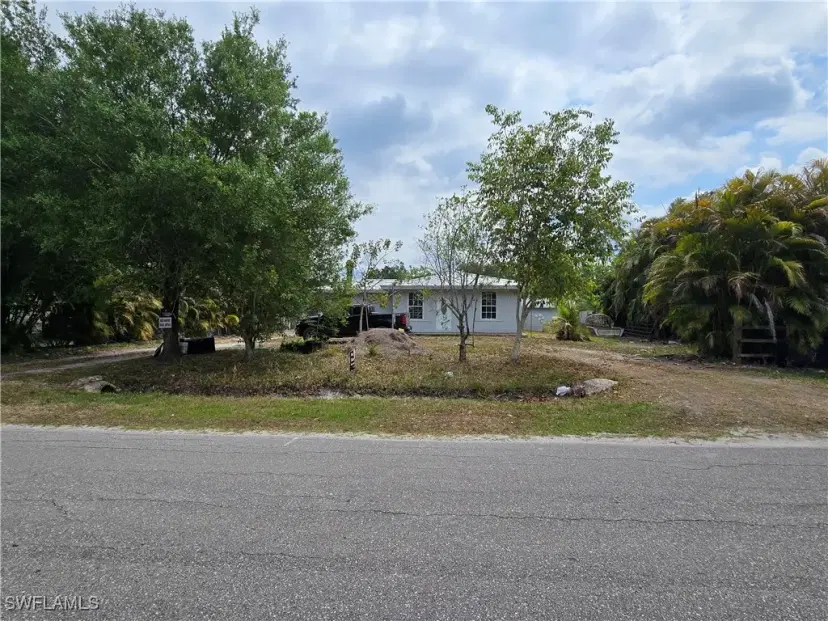 Picture of 1317 Garden St, Labelle FL 33935