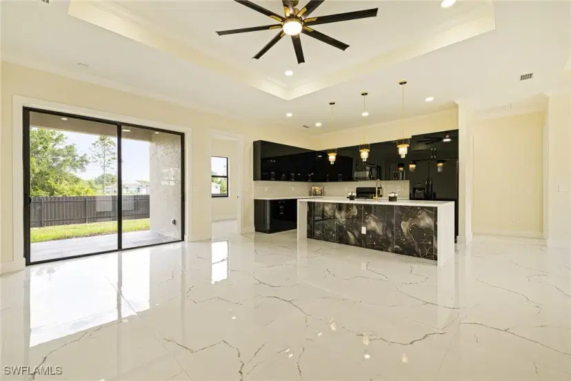 Picture of 871 Chezy St E, Lehigh Acres FL 33974