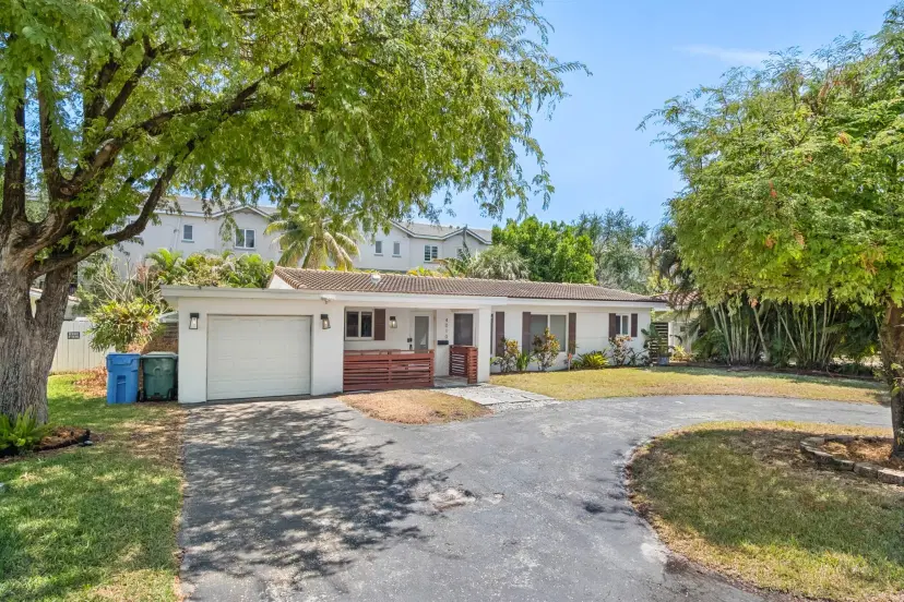 Picture of 4010 NE 18Th Avenue, Oakland Park FL 33334