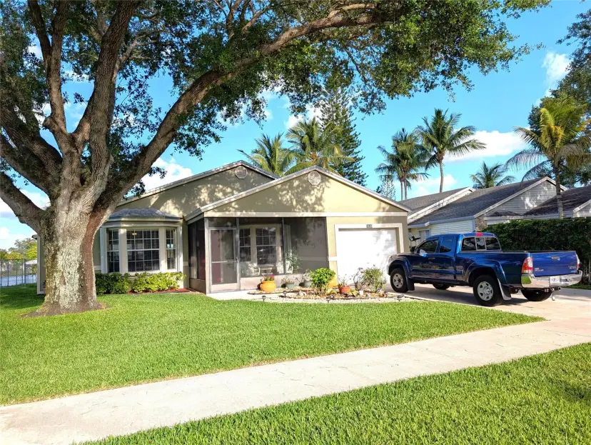 Picture of 1630 SW 129Th Way, Davie FL 33325