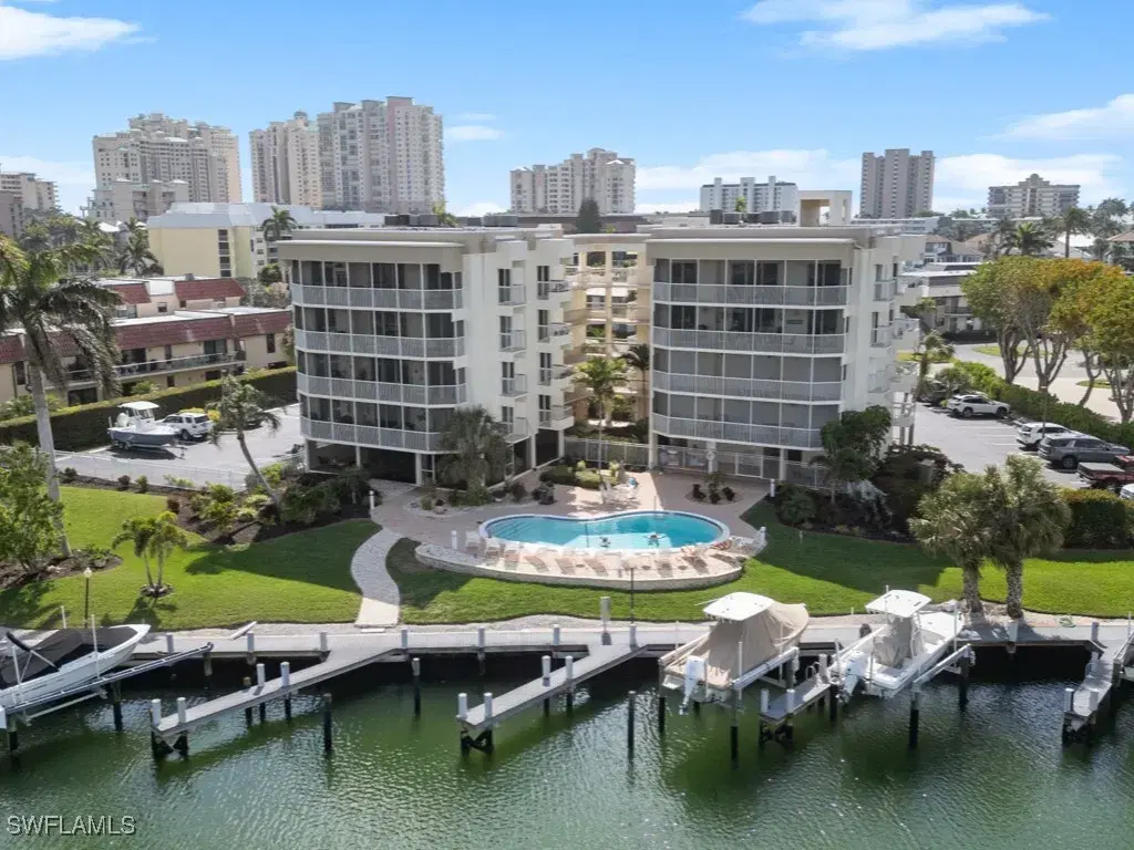 Picture of 901 Huron Ct D2, Marco Island, FL 34145