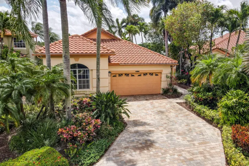 Picture of 10364 Osprey Trace, West Palm Beach FL 33412
