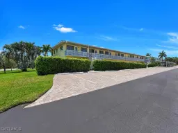 Picture of 473 12Th Ave S B8, Naples, FL 34102