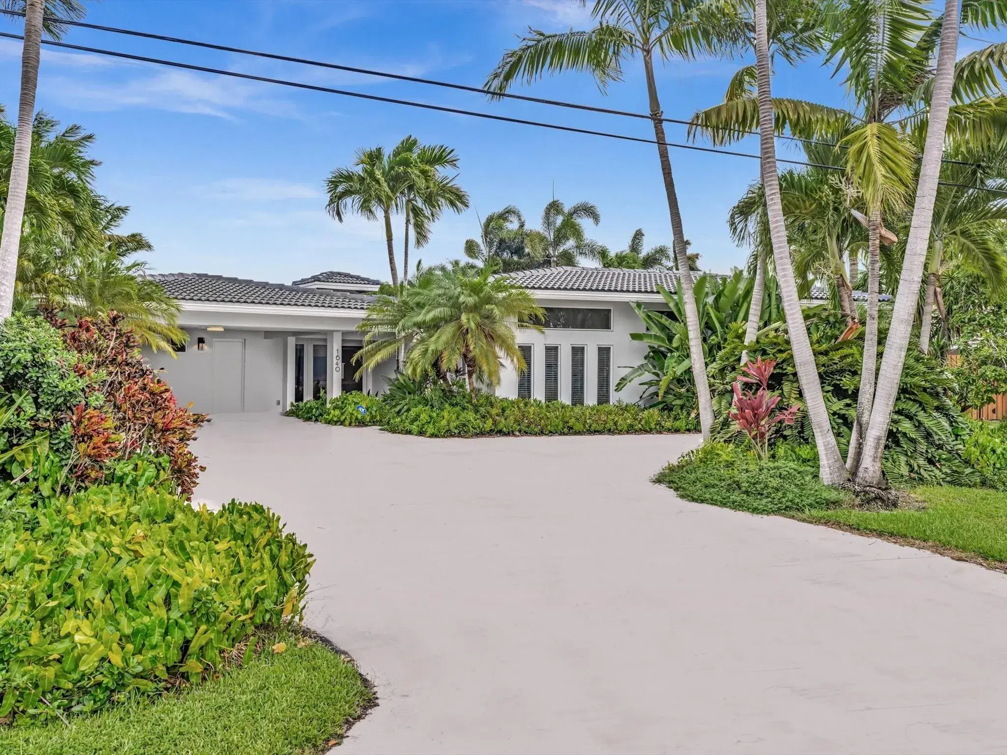 Picture of 1640 NE 43Rd St, Oakland Park, FL 33334