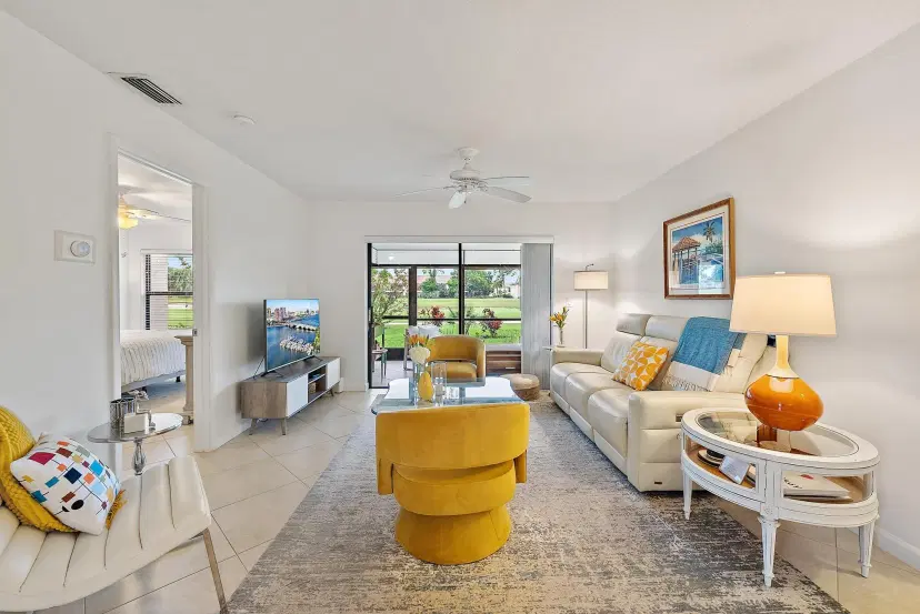 Picture of 301 Wingfoot Drive D, Jupiter FL 33458