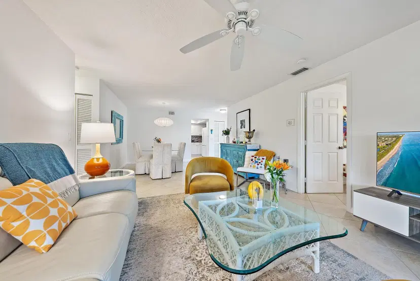 Picture of 301 Wingfoot Drive D, Jupiter FL 33458