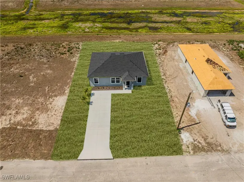 Picture of 7029 Hero Cir, Labelle FL 33935