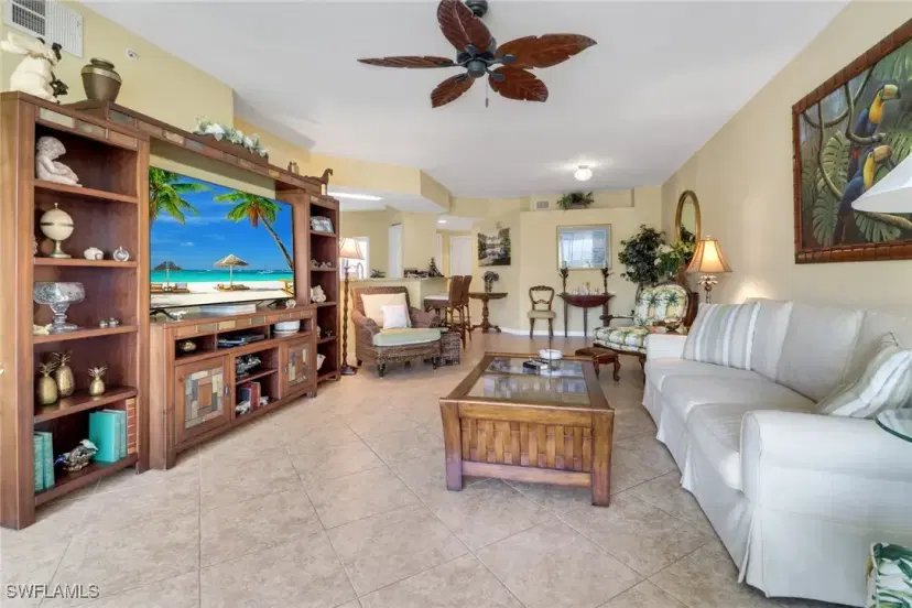 Picture of 6940 Satinleaf Rd N 102, Naples FL 34109