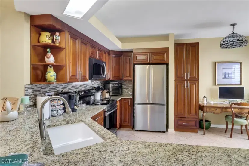 Picture of 6940 Satinleaf Rd N 102, Naples FL 34109