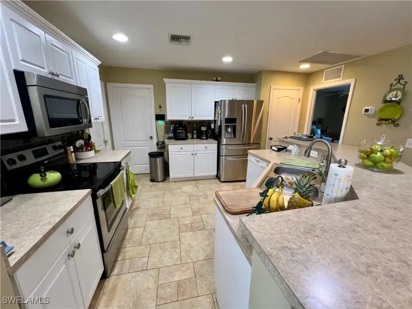 Picture of 2502 53Rd St Sw, Lehigh Acres FL 33976