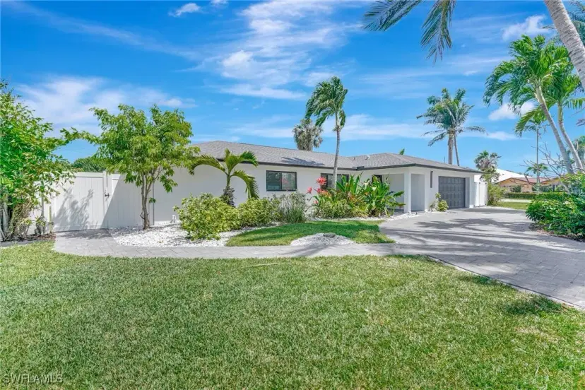 Picture of 501 Keenan Ave, Fort Myers FL 33919