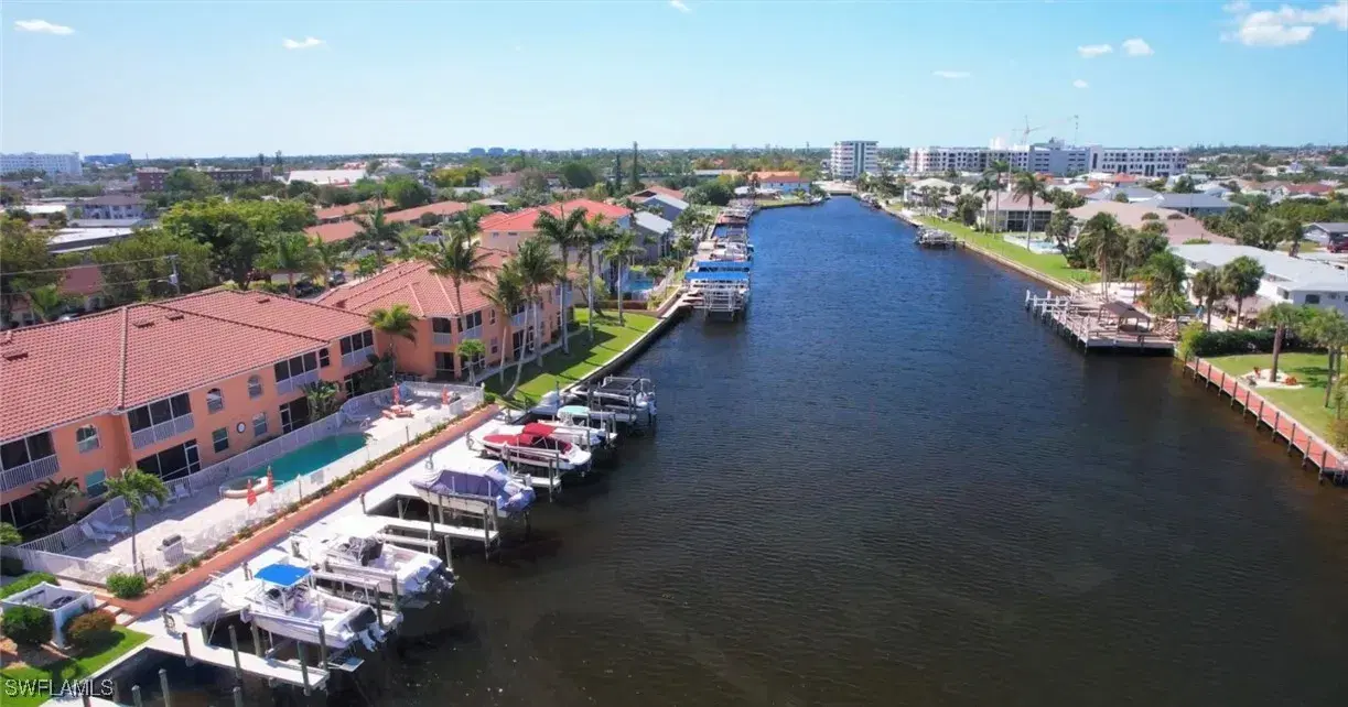 Picture of 4566 SE 5Th Pl 104, Cape Coral, FL 33904