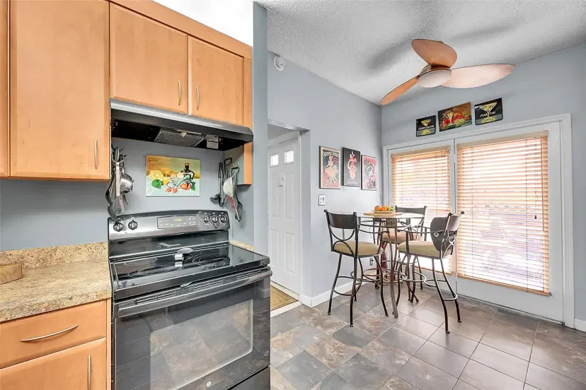 Picture of 256 W Hemingway Cir, Margate FL 33063