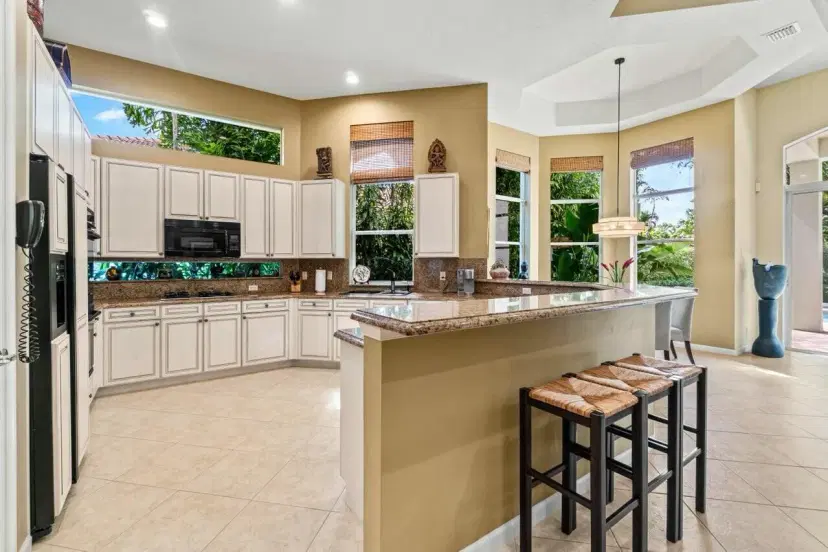 Picture of 112 Chasewood Circle, Palm Beach Gardens FL 33418