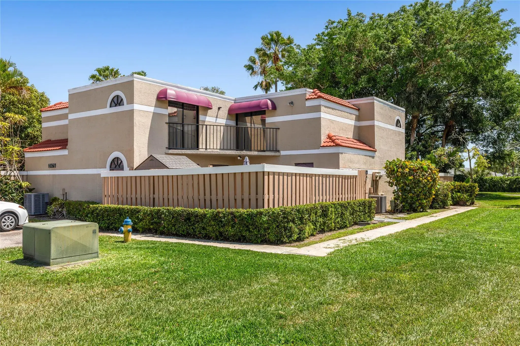 Picture of 3975 Village Dr D, Delray Beach, FL 33445
