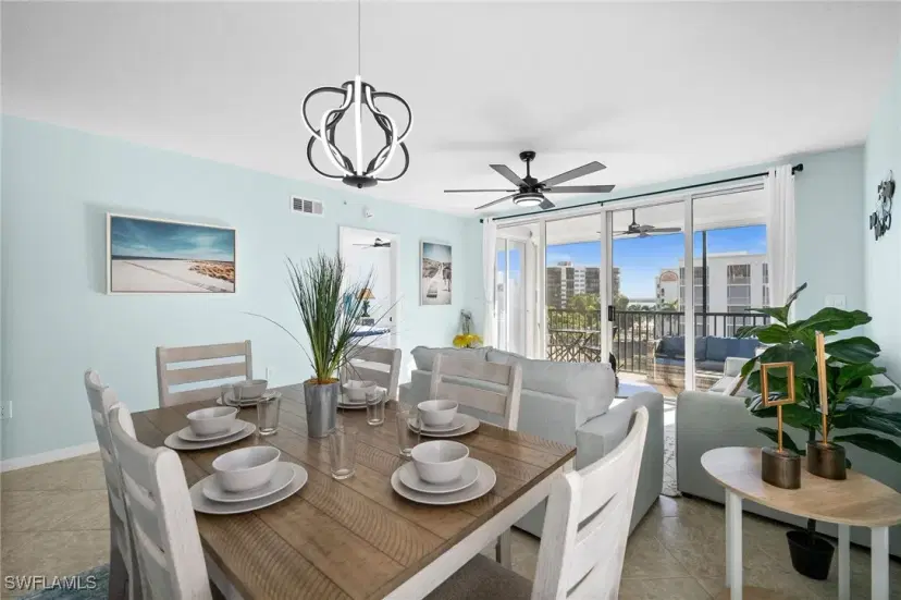 Picture of 4411 Bay Beach Ln 744, Fort Myers Beach FL 33931