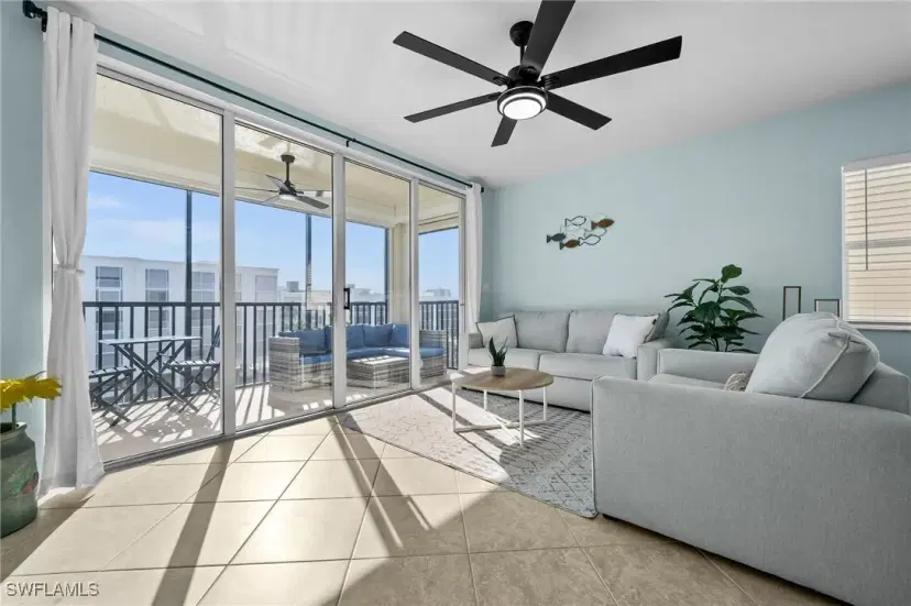 Picture of 4411 Bay Beach Ln 744, Fort Myers Beach FL 33931