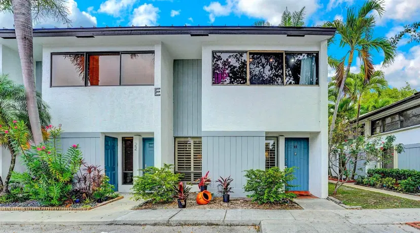 Picture of 3900 NE 18Th Ave 23E, Oakland Park FL 33334