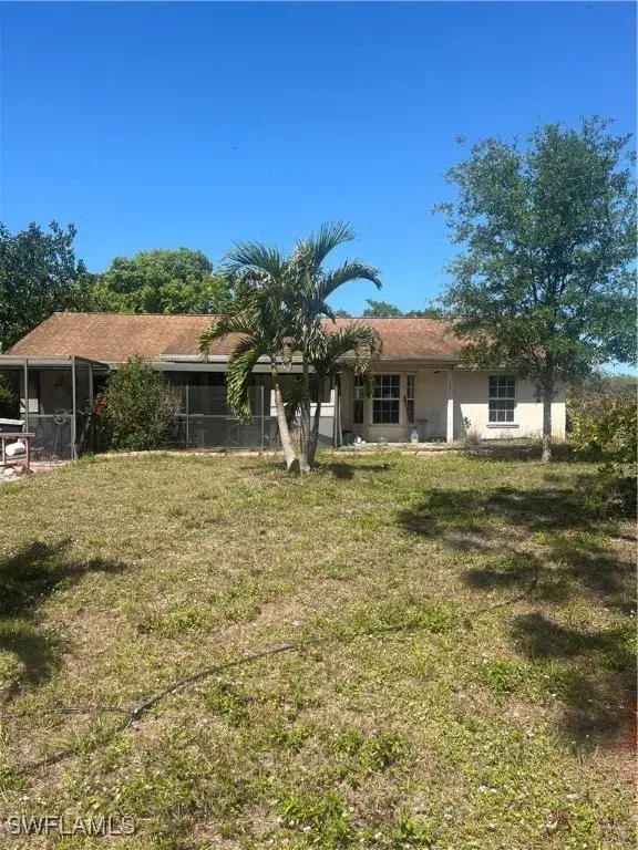 Picture of 11053 Riggs Rd, Naples, FL 34114