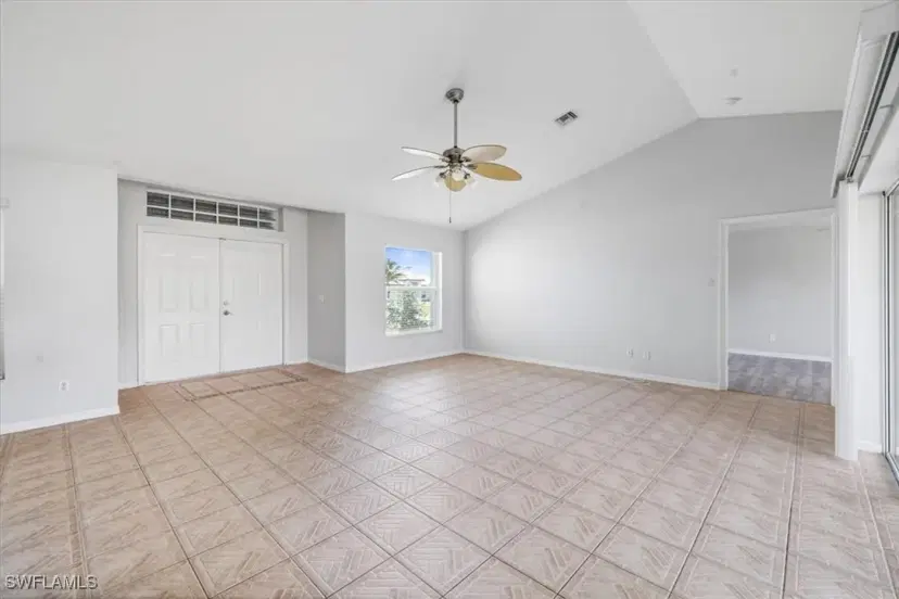 Picture of 205 SW 19 Ter, Cape Coral FL 33991