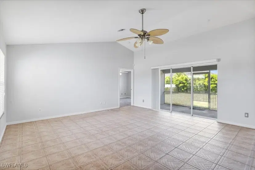Picture of 205 SW 19 Ter, Cape Coral FL 33991