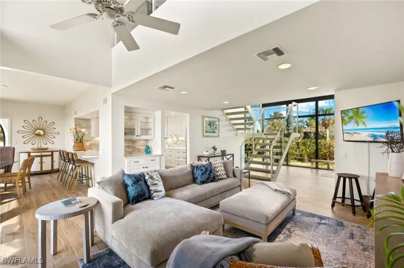 Picture of 489 E Gulf Dr, Sanibel FL 33957