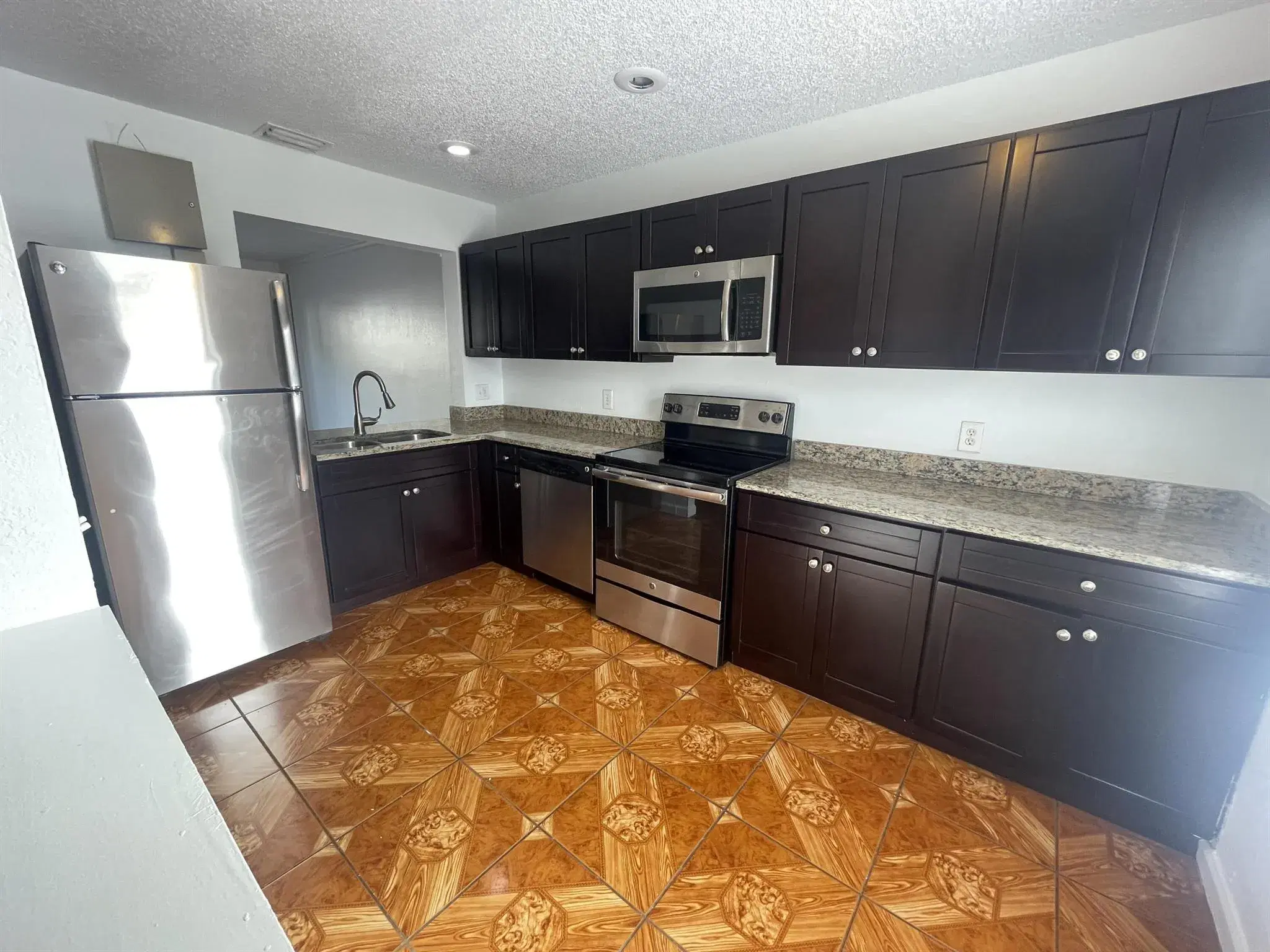 Picture of 5089 Breckenridge Place 23, West Palm Beach, FL 33417