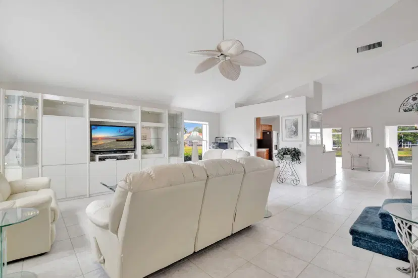 Picture of 120 Hammocks Court, Greenacres FL 33413