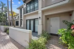 Picture of 2803 Sarento Place 115, Palm Beach Gardens, FL 33410