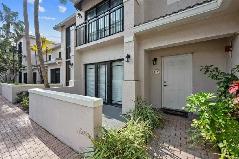 Picture of 2803 Sarento Place 115, Palm Beach Gardens FL 33410