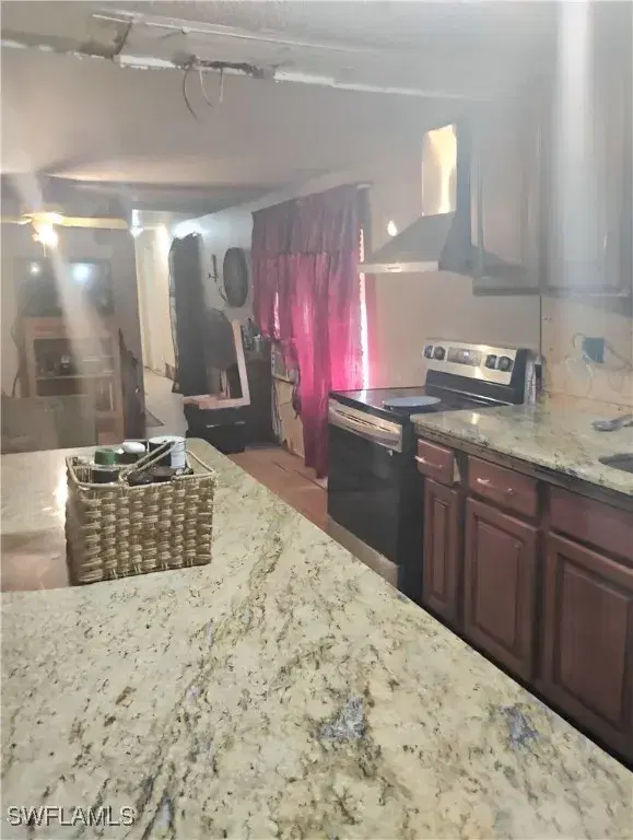 Picture of 2918 Karen Dr, Naples FL 34112
