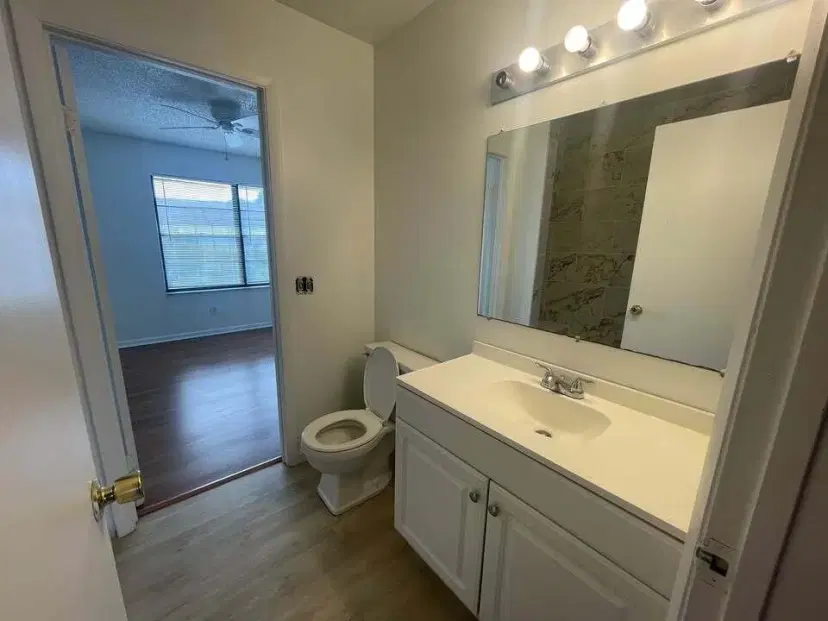 Picture of 5029 Breckenridge Place 11, West Palm Beach FL 33417