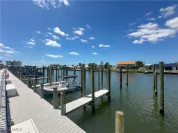 Picture of 18036 San Carlos Blvd 111, Fort Myers Beach, FL 33931