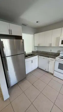 Picture of 5057 Breckenridge Place 18, West Palm Beach, FL 33417