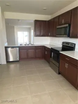 Picture of 211 NE 20Th St, Cape Coral, FL 33909