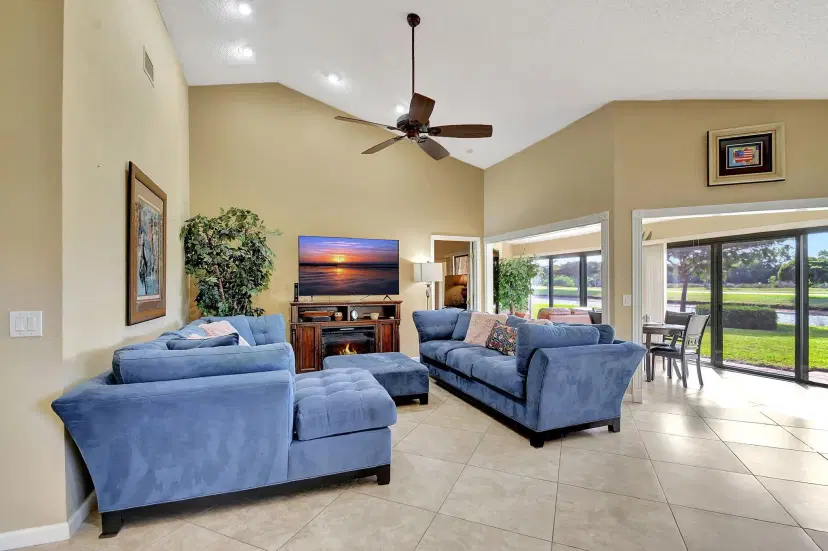 Picture of 8326 Mooring Circle, Boynton Beach FL 33472