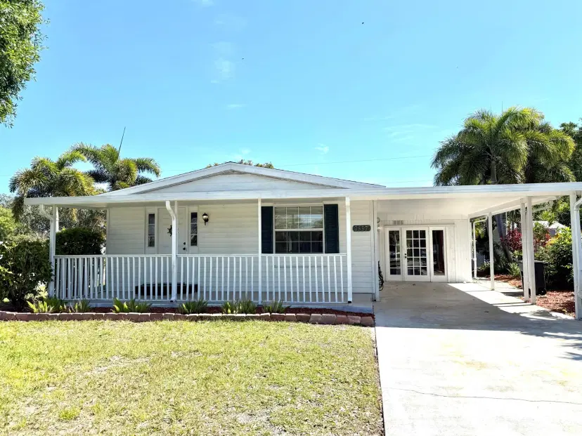 Picture of 7557 SE Swan Avenue, Hobe Sound FL 33455