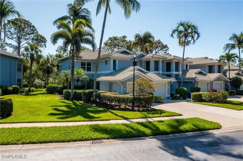 Picture of 760 Tarpon Cove Dr 101, Naples FL 34110