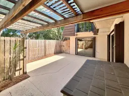 Picture of 405 4Th Lane, Palm Beach Gardens, FL 33418