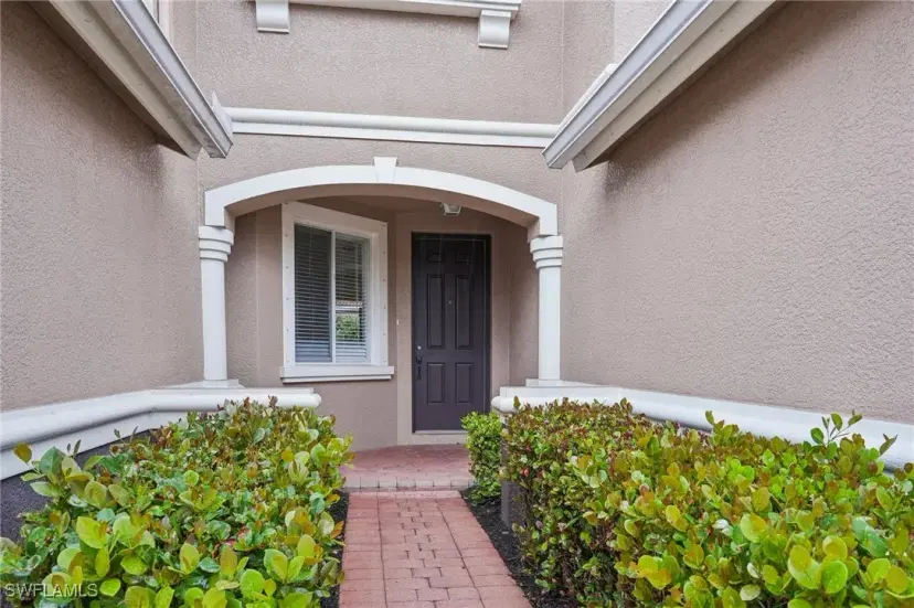 Picture of 9656 Roundstone Cir, Fort Myers FL 33967