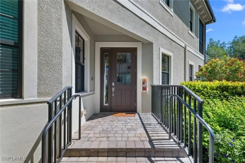Picture of 2488 Breakwater Way 102, Naples FL 34112