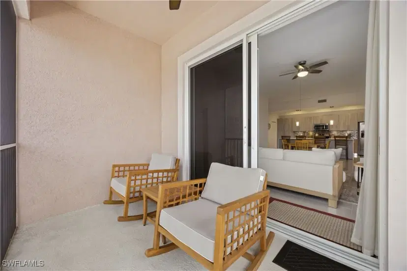 Picture of 15901 Royal Pointe Ln 404, Fort Myers FL 33908