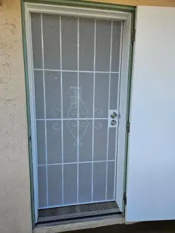 Picture of 300 Village Green Circle S 206, Palm Springs, FL 33461