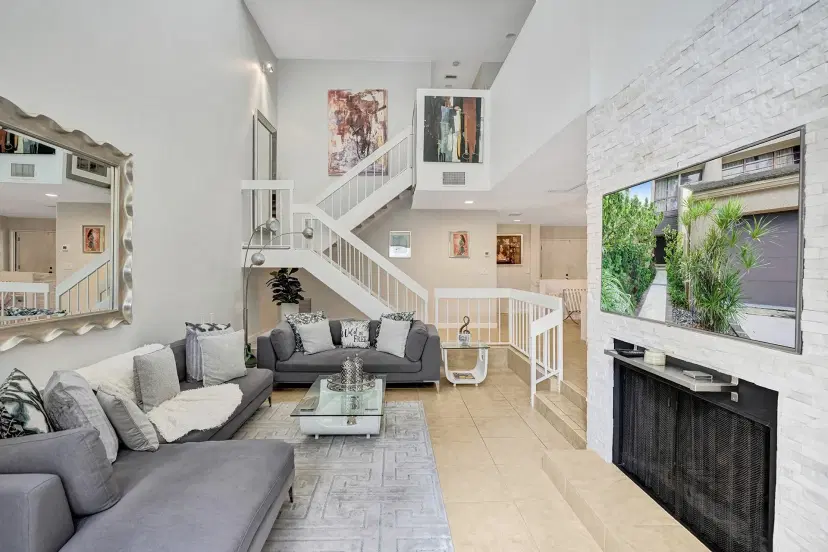 Picture of 702 St Albans Dr 702, Boca Raton FL 33486
