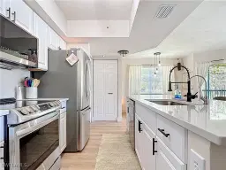 Picture of 8960 Colonnades Ct E 928, Bonita Springs, FL 34135