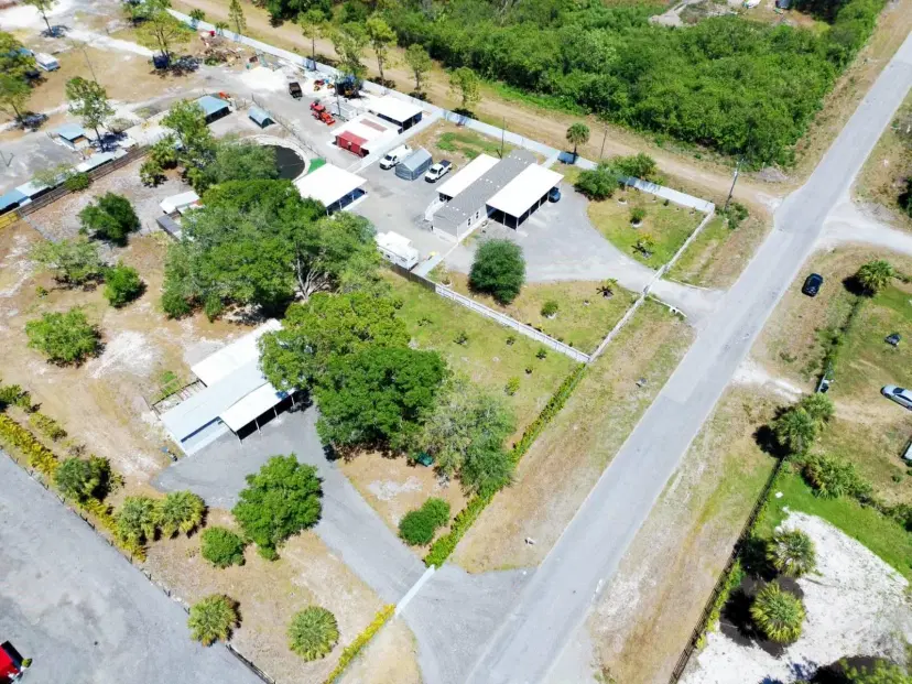 Picture of 539 Montura Ave, Clewiston FL 33440