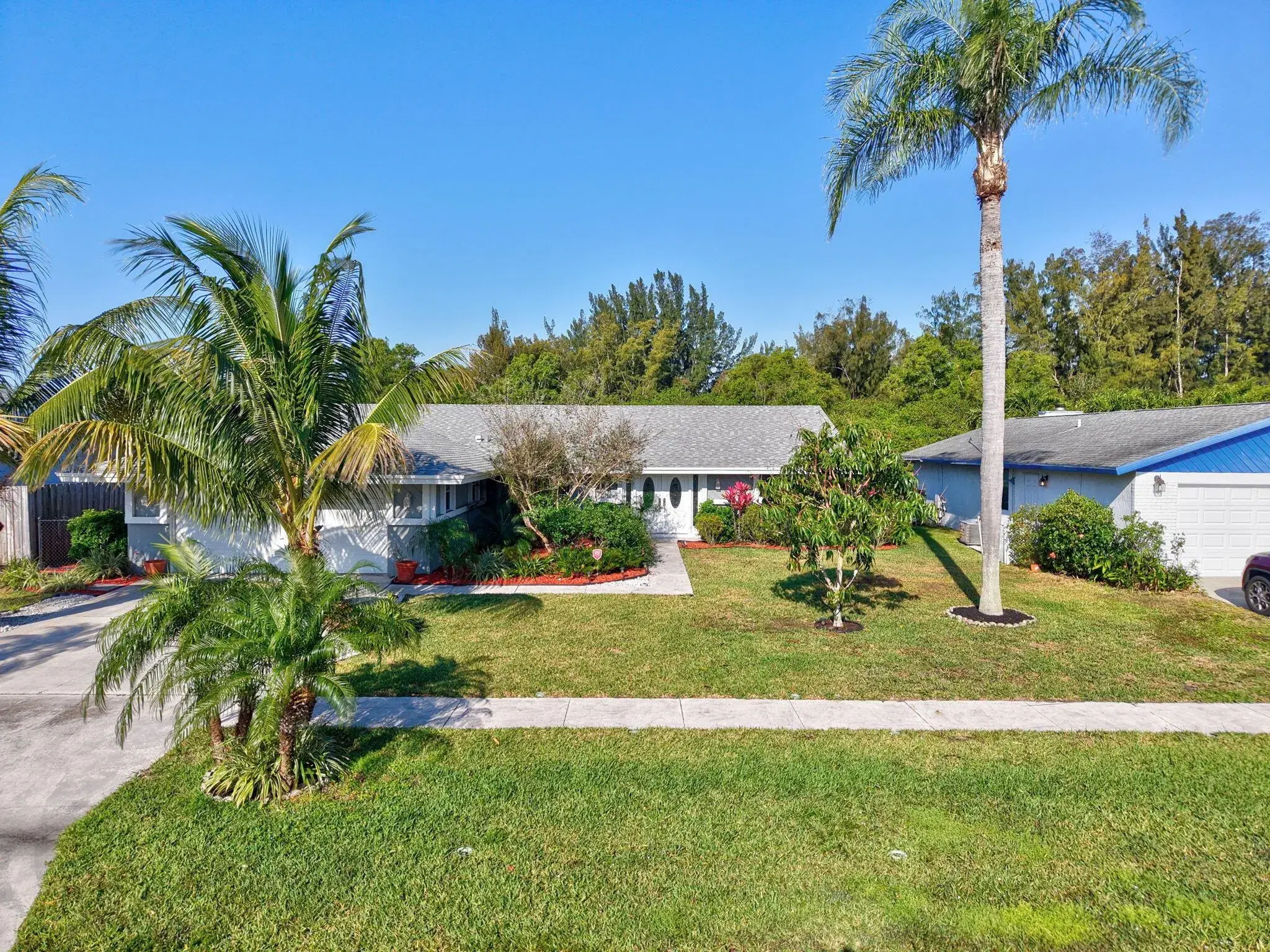 Picture of 8437 Mildred Drive W, Boynton Beach, FL 33472