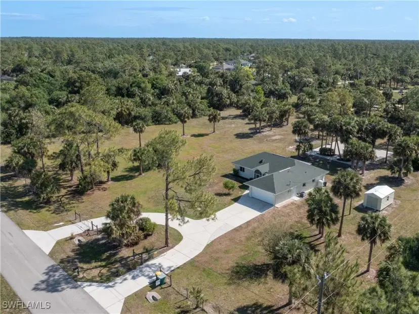 Picture of 470 22Nd St Ne, Naples FL 34120